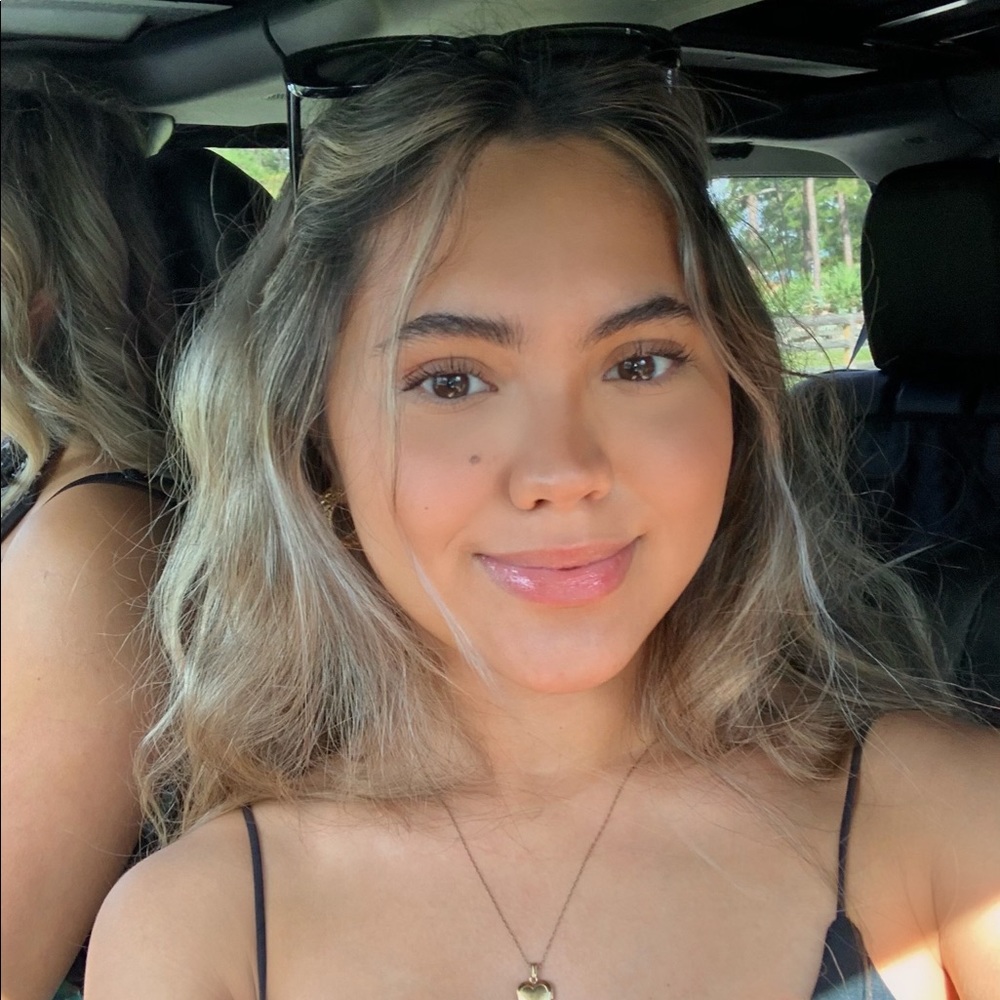 Meet your Posher, Livvie